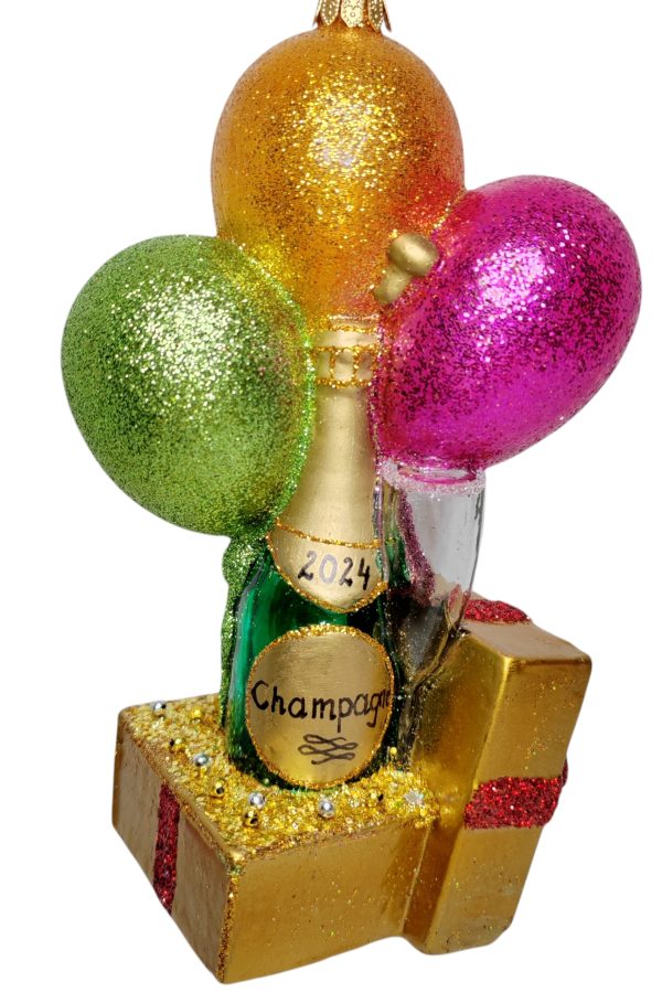 Шампанское с шарами