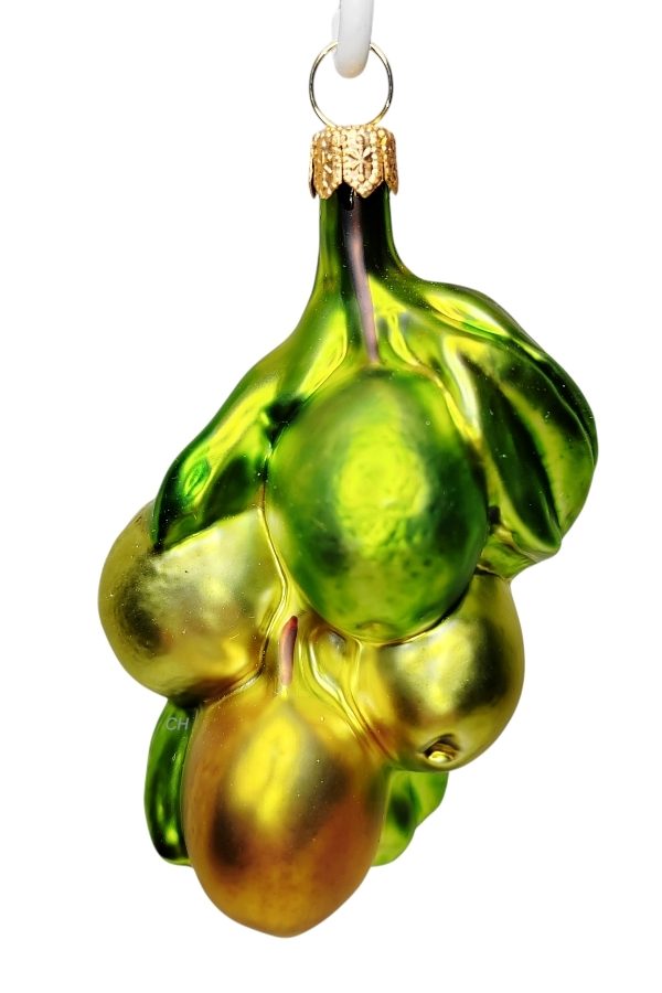 Оливка. Гроздь. Зеленая