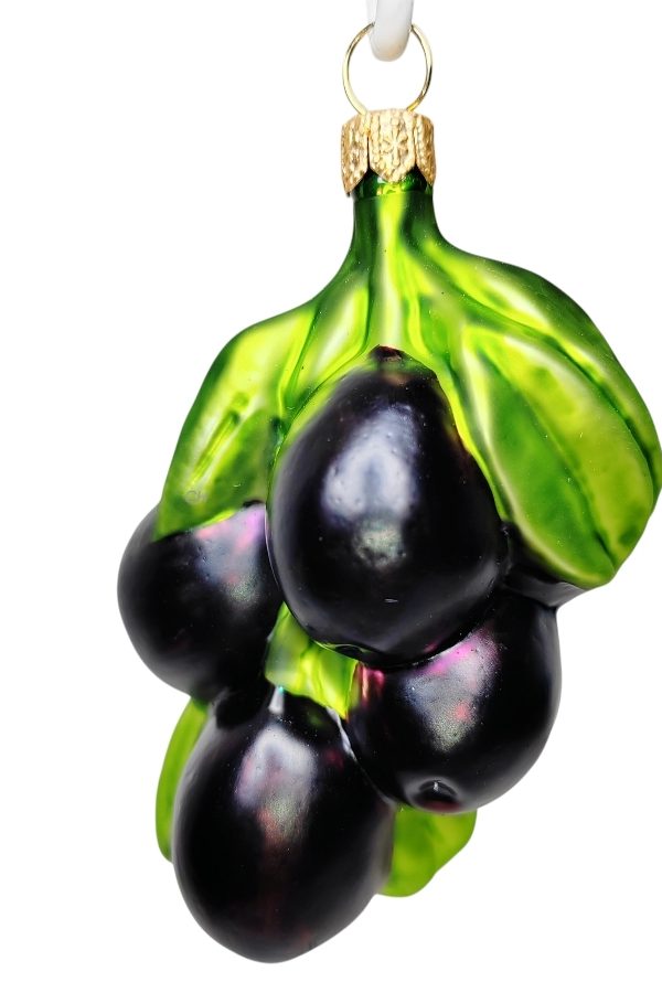 Оливка. Гроздь. Черная