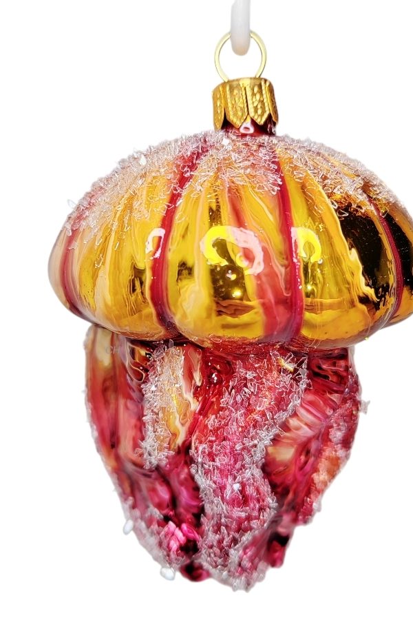 Медуза. Красно-золотая